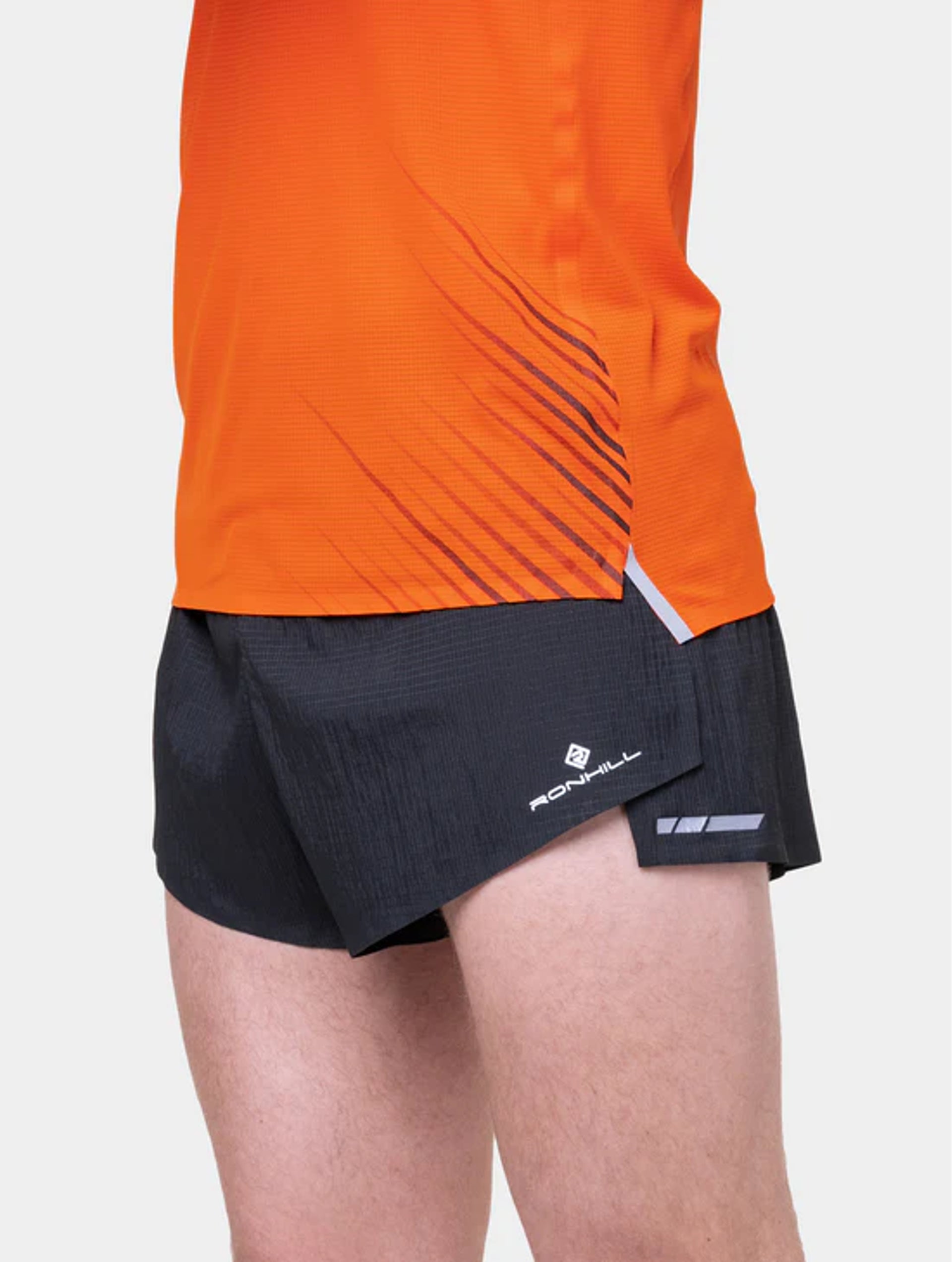 Ronhill Men's Tech Race Shorts in All Black