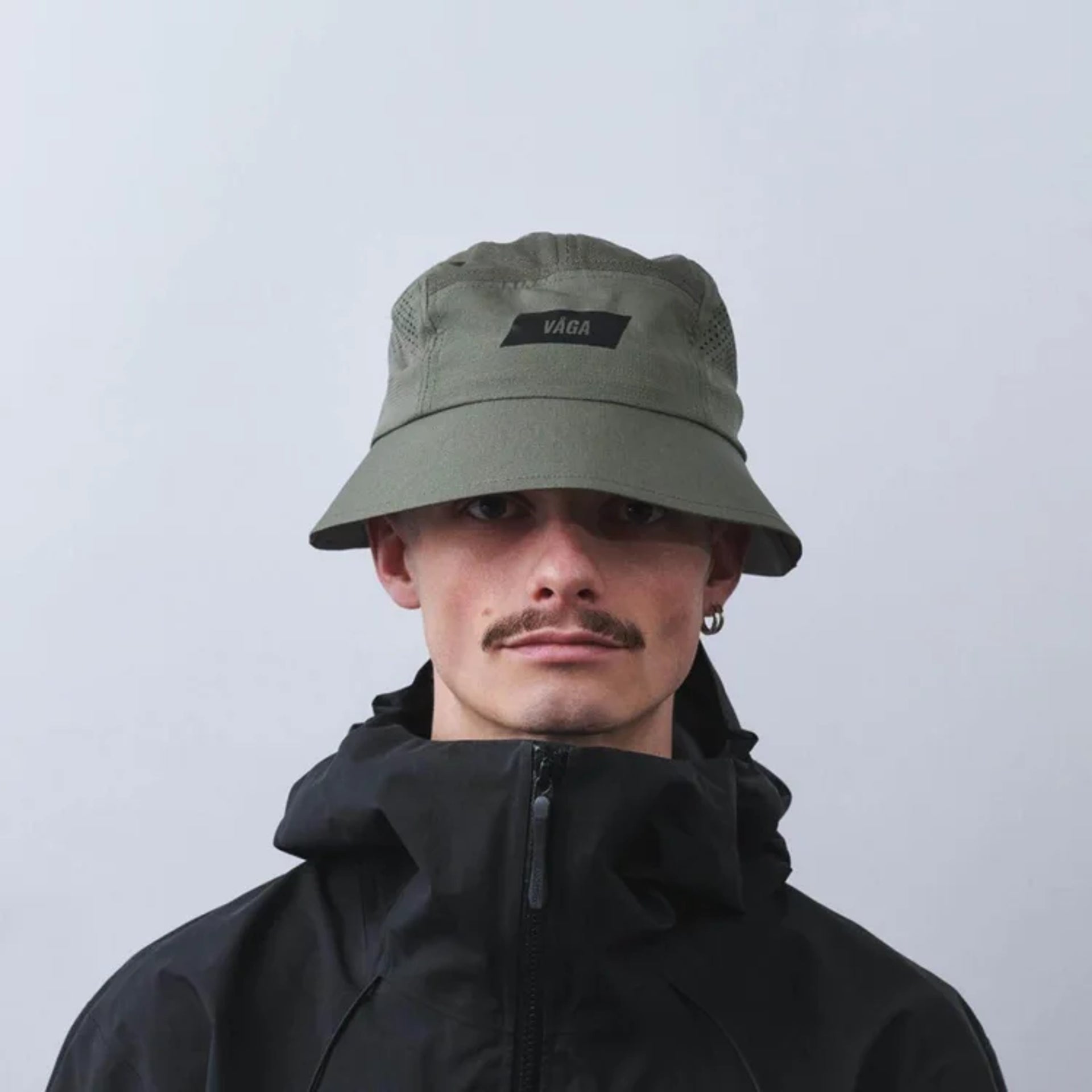 Vaga Feather Bucket Hat in Taupe