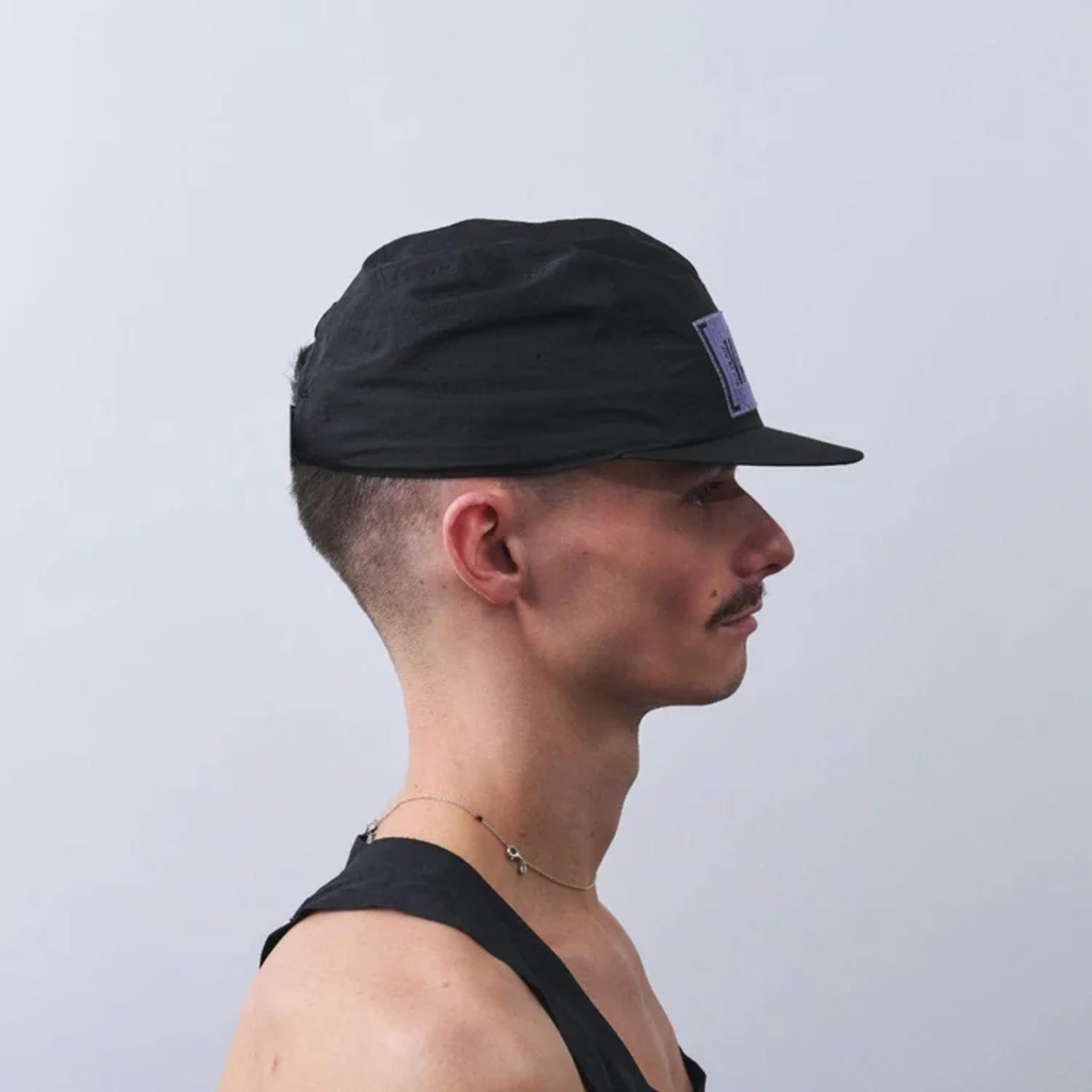 Vaga Feather Edge Cap in Black