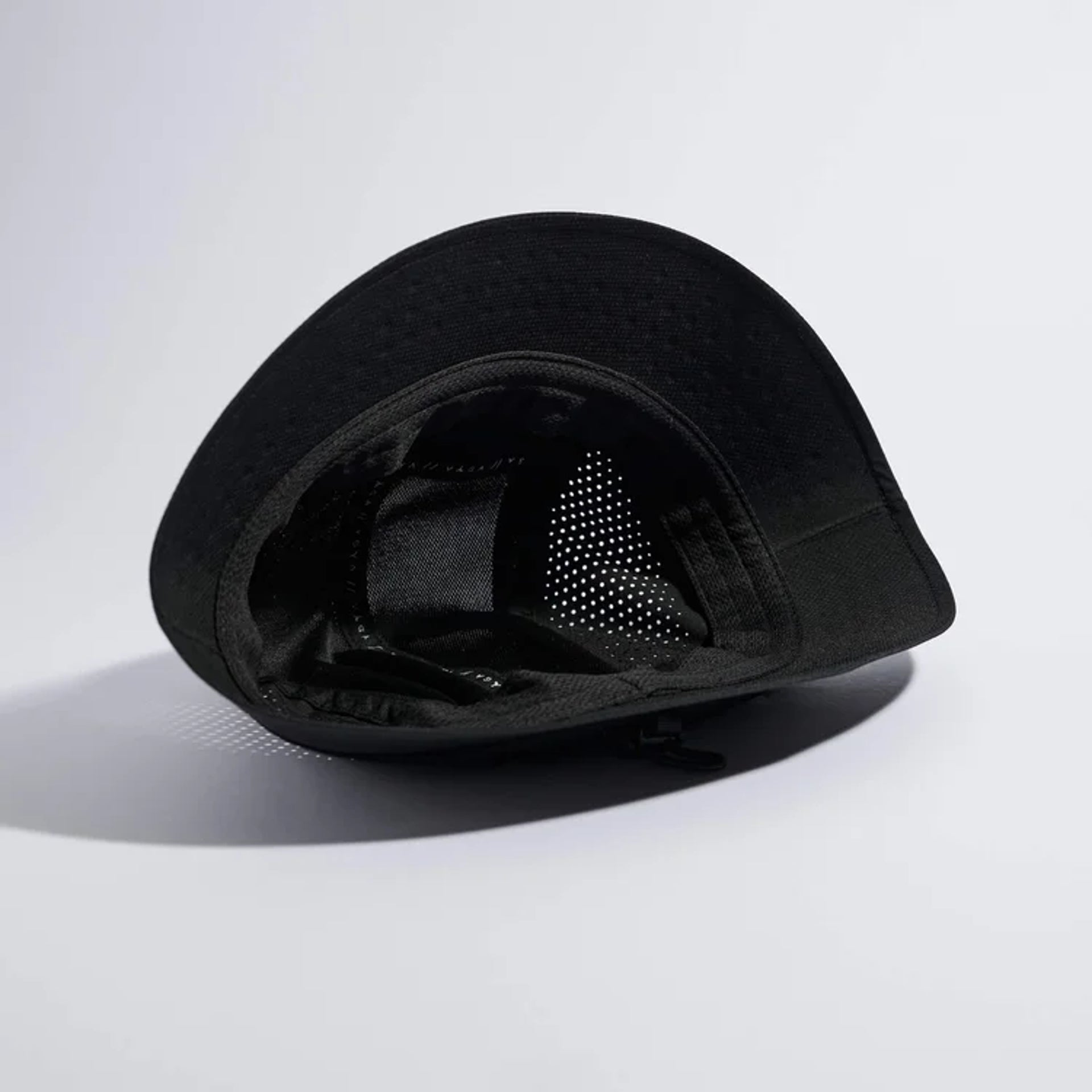 Vaga Feather Bucket Hat in Black