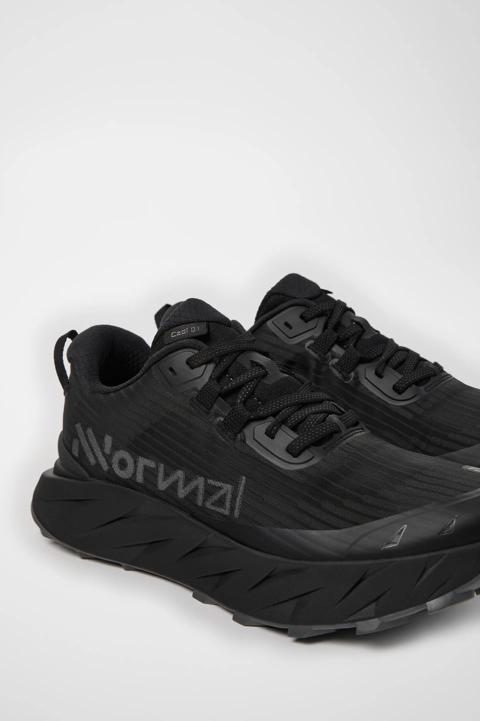 Nnormal Men's Cadí in Black