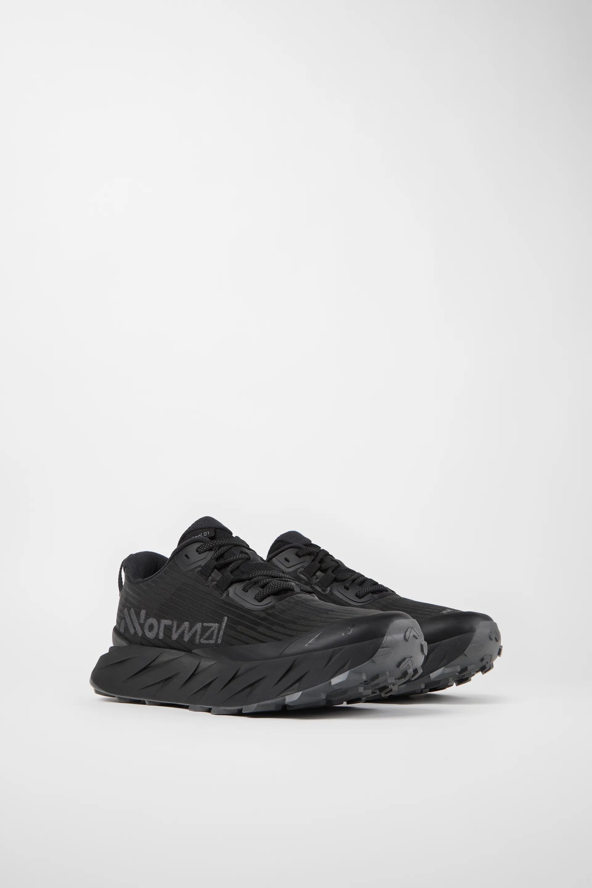 Nnormal Men's Cadí in Black
