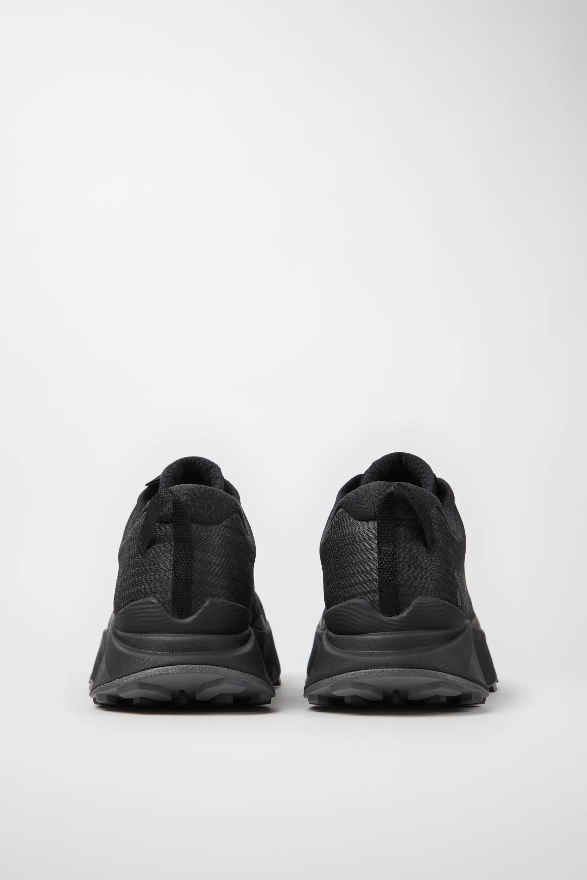 Nnormal Men's Cadí in Black
